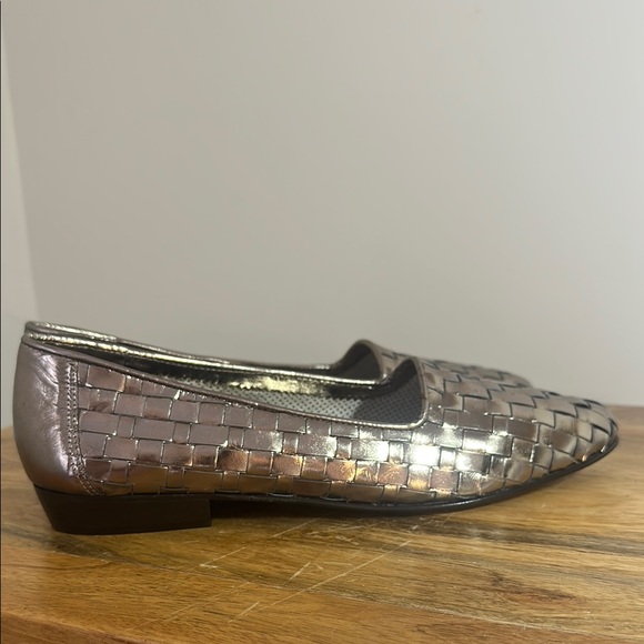 Amalfi Vintage Woven Leather Metallic Flats Made in Italy - Pewter 8.5AAA - Picture 7 of 10